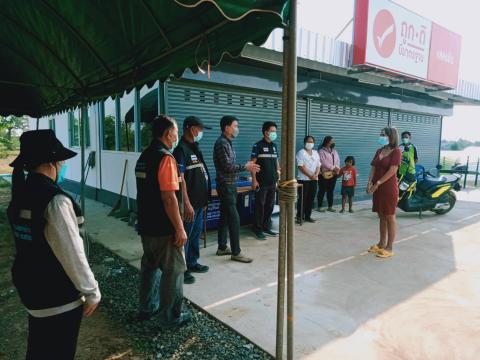 ลงพื้นที่ให้ความรู้ตามมาตรการป้องกันการแพร่ระบาดโควิด-19