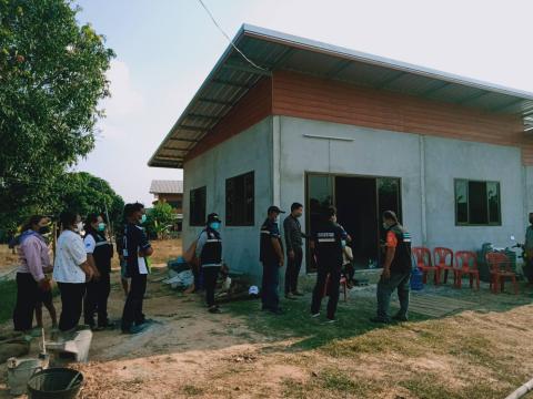 ลงพื้นที่ให้ความรู้ตามมาตรการป้องกันการแพร่ระบาดโควิด-19