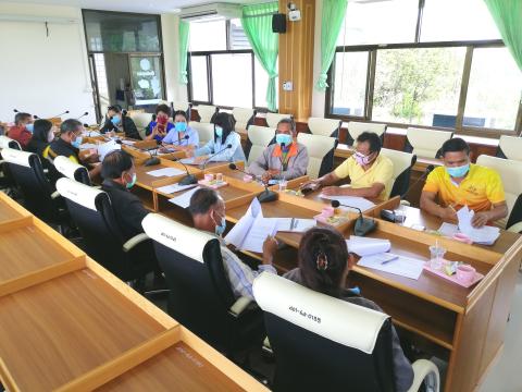การประชุมคณะกรรมการแผนพัฒนา อบต.แสลงพัน
