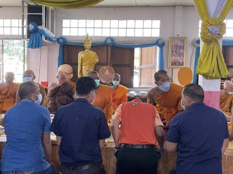 ทำบุญถวายเพลพระสงฆ์ ณ วัดศรีสวัสดิ์