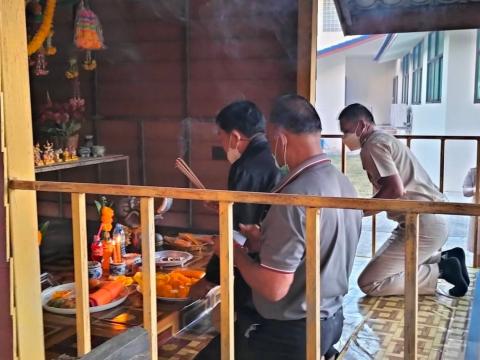 ทำบุญเลั้ยงพระ เนื่องในโอกาสวันขึ้นปีใหม่ 2565