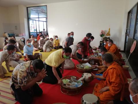 ทำบุญเลั้ยงพระ เนื่องในโอกาสวันขึ้นปีใหม่ 2565