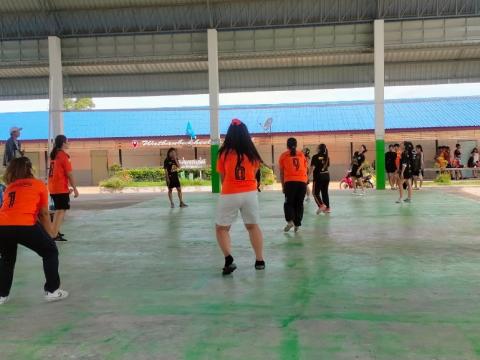 กีฬาสานสัมพันธ์ระหว่าง อบต.แสลงพัน กับชาวบ้าน บ้านบุขี้เหล็ก