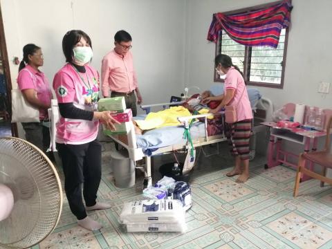 ลงพื้นที่เยี่ยมผู้ป่วยติดเตียงในตำบลแสลงพัน