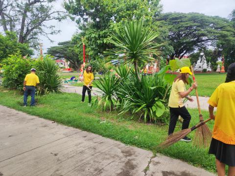 กิจกรรมของอาสาสมัครท้องถิ่นรักษ์โลก ต.แสลงพัน