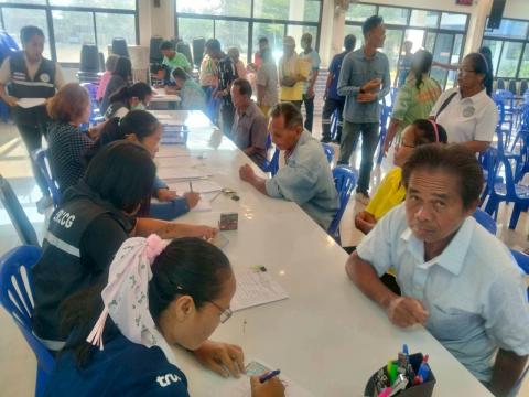 โครงการตัดแว่นตา ให้ผู้สูงอายุ ตำบลแสลงพัน ปีงบประมาณ 2569