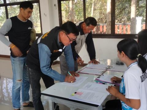 โครงการฝึกอบรมรณรงค์สาธิตการไถกลบตอซังข้าวและปลูกพืชปรับปรุงดิน